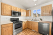 Photo 3 for 2143 E Lakeview Dr