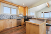 Photo 4 for 795  Lakeview Dr