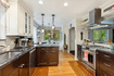 Photo 2 for 2665 S Dearborn St