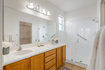 Photo 3 for 1402 W Grayson Dr