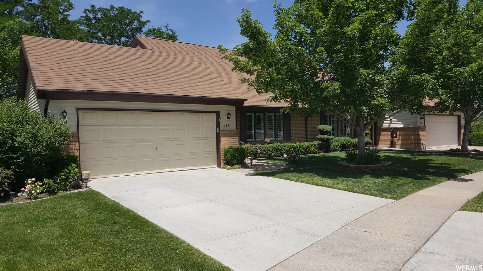 1241 N 575 W, Centerville UT 84014 House for Sale in Centerville, UT