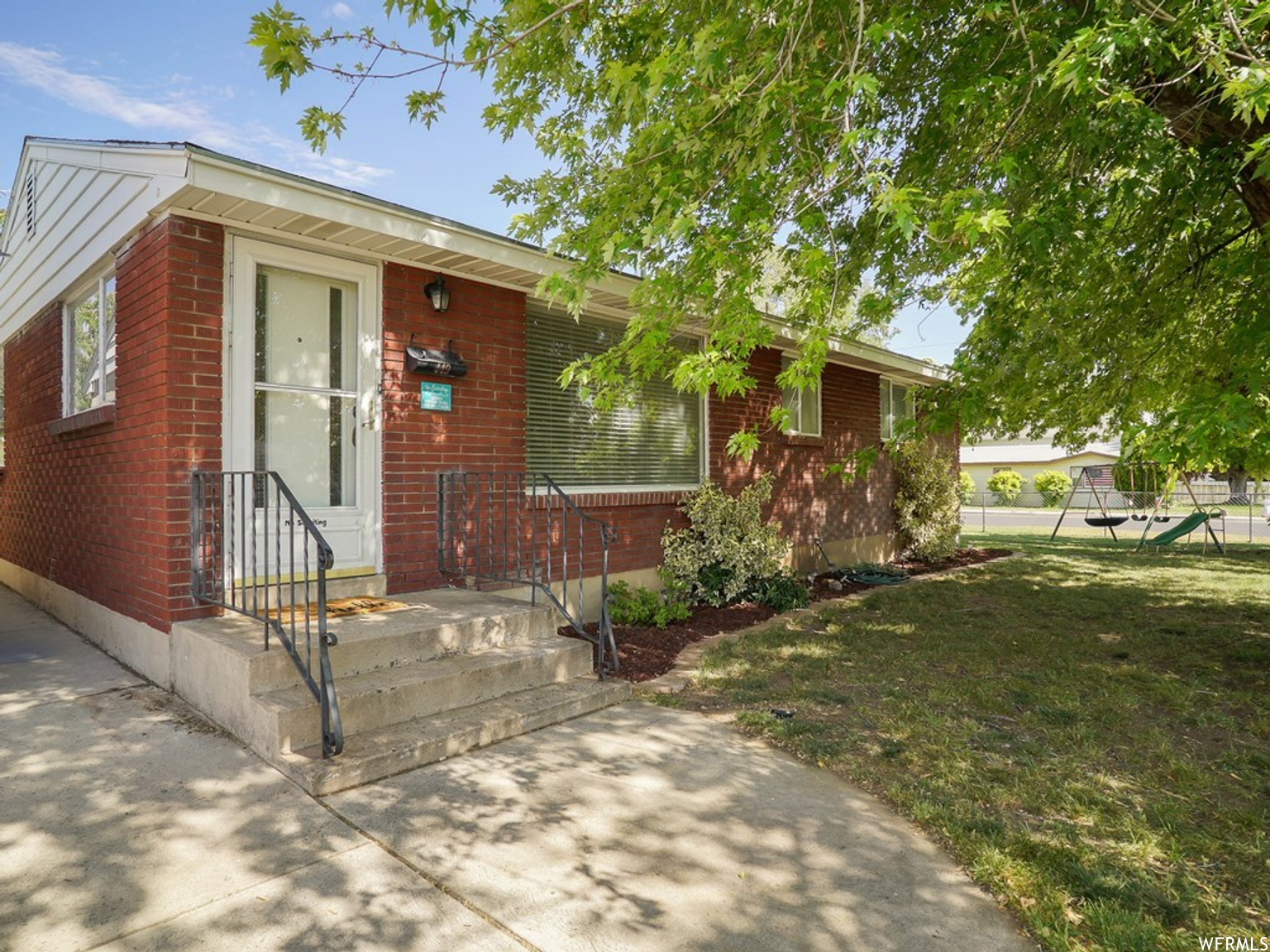 449 S 500 E, Clearfield UT 84015 House for Sale in Clearfield, UT