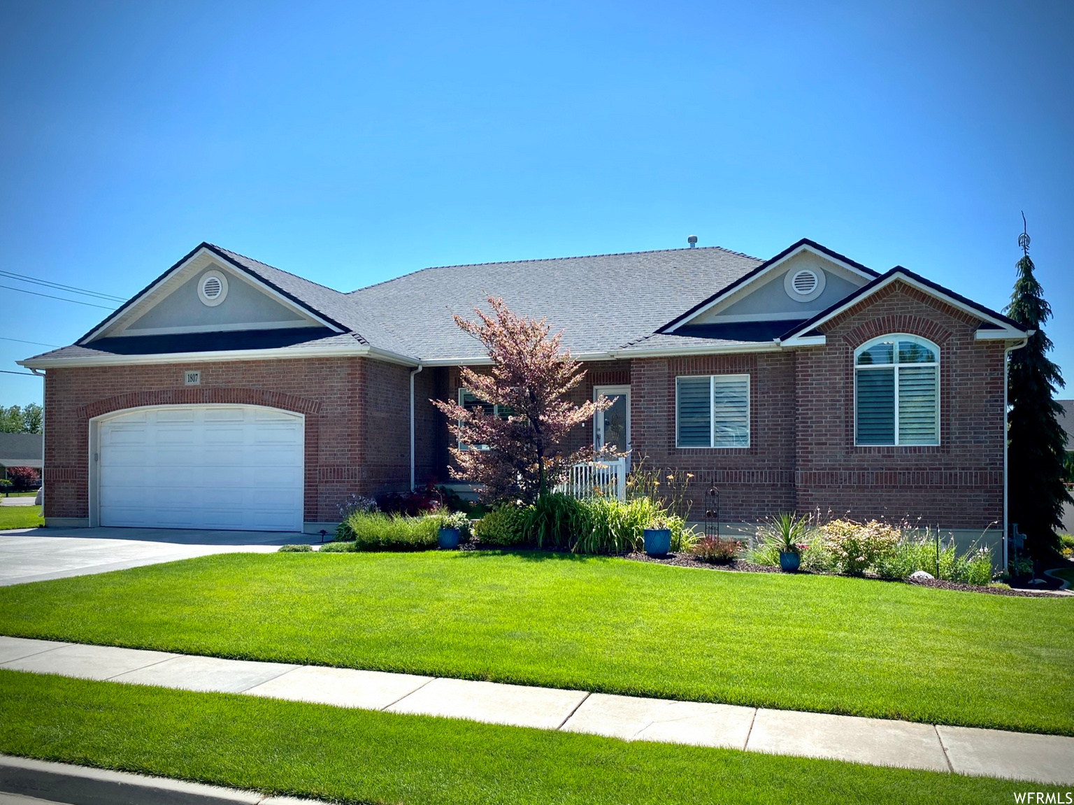 1807 N 1725 W, Farr West UT 84404 House for Sale in Farr West, UT
