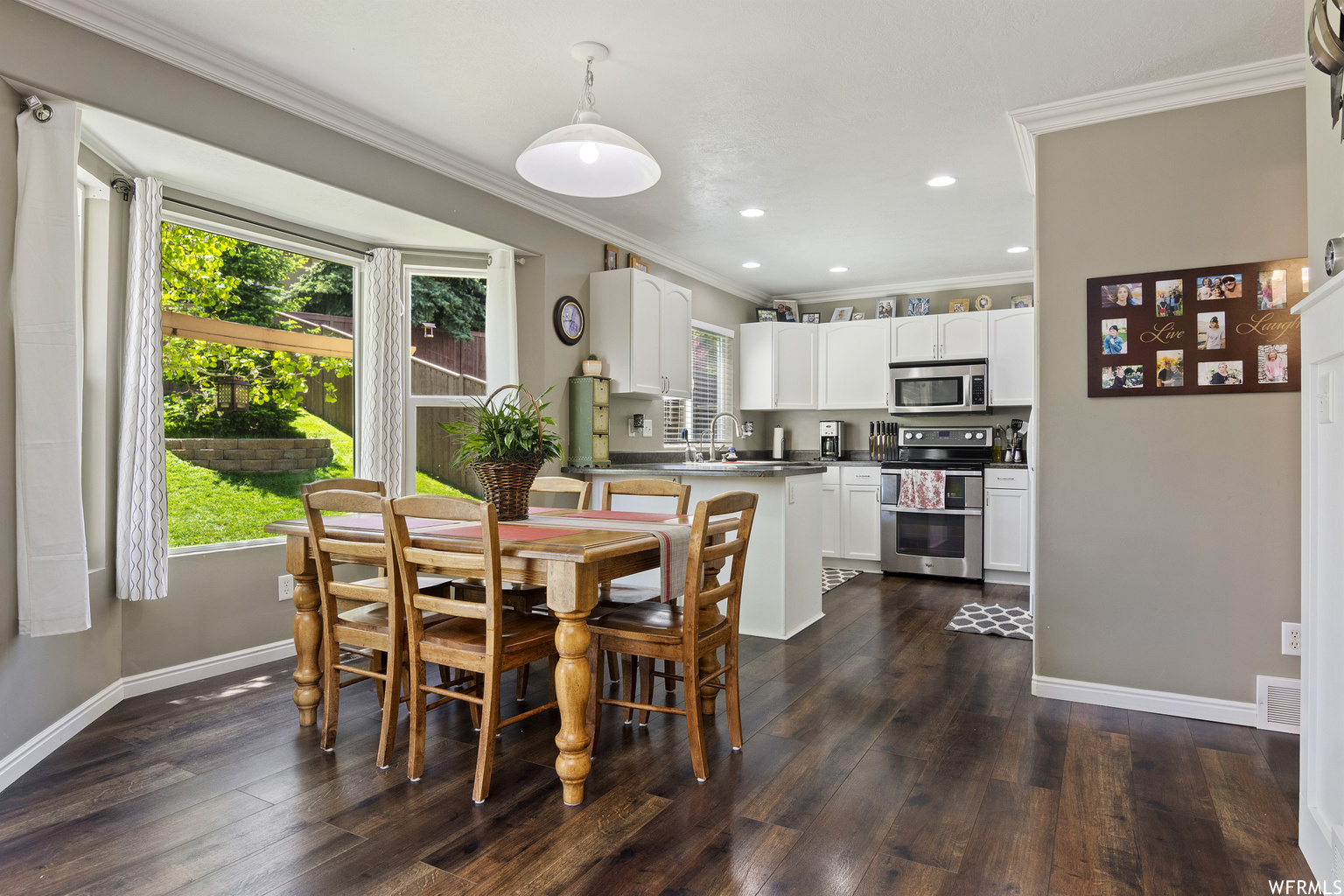 1972 E Aspen Ct Draper Ut 84020 Dining