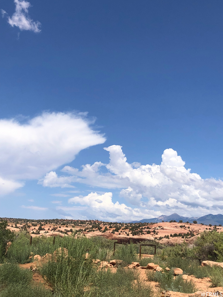 0 LOOKING GLASS RD, La  Sal, UT, 84530