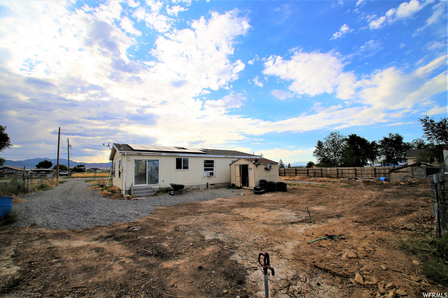 296 N Center St St Goshen UT 84633 425,000