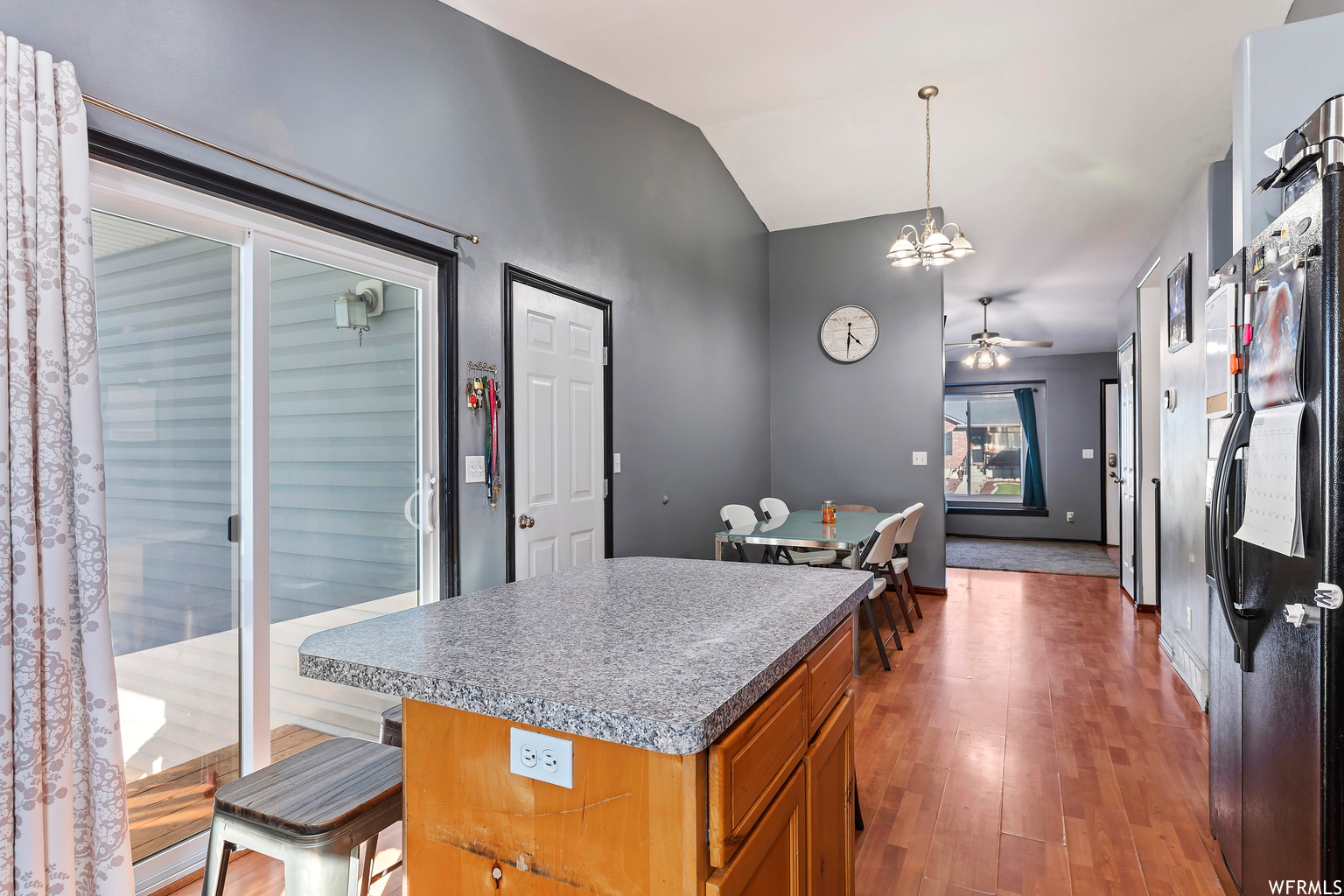 157 N 4750 W West Point UT 84015 515,000