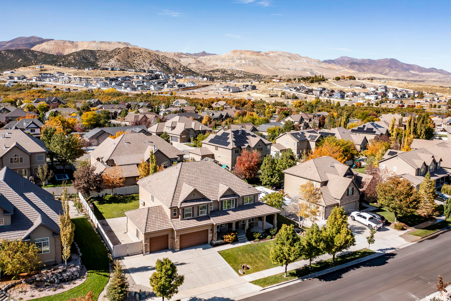 14394 S Long Ridge Dr Herriman UT 84096 | $900,000 | UtahRealEstate.com