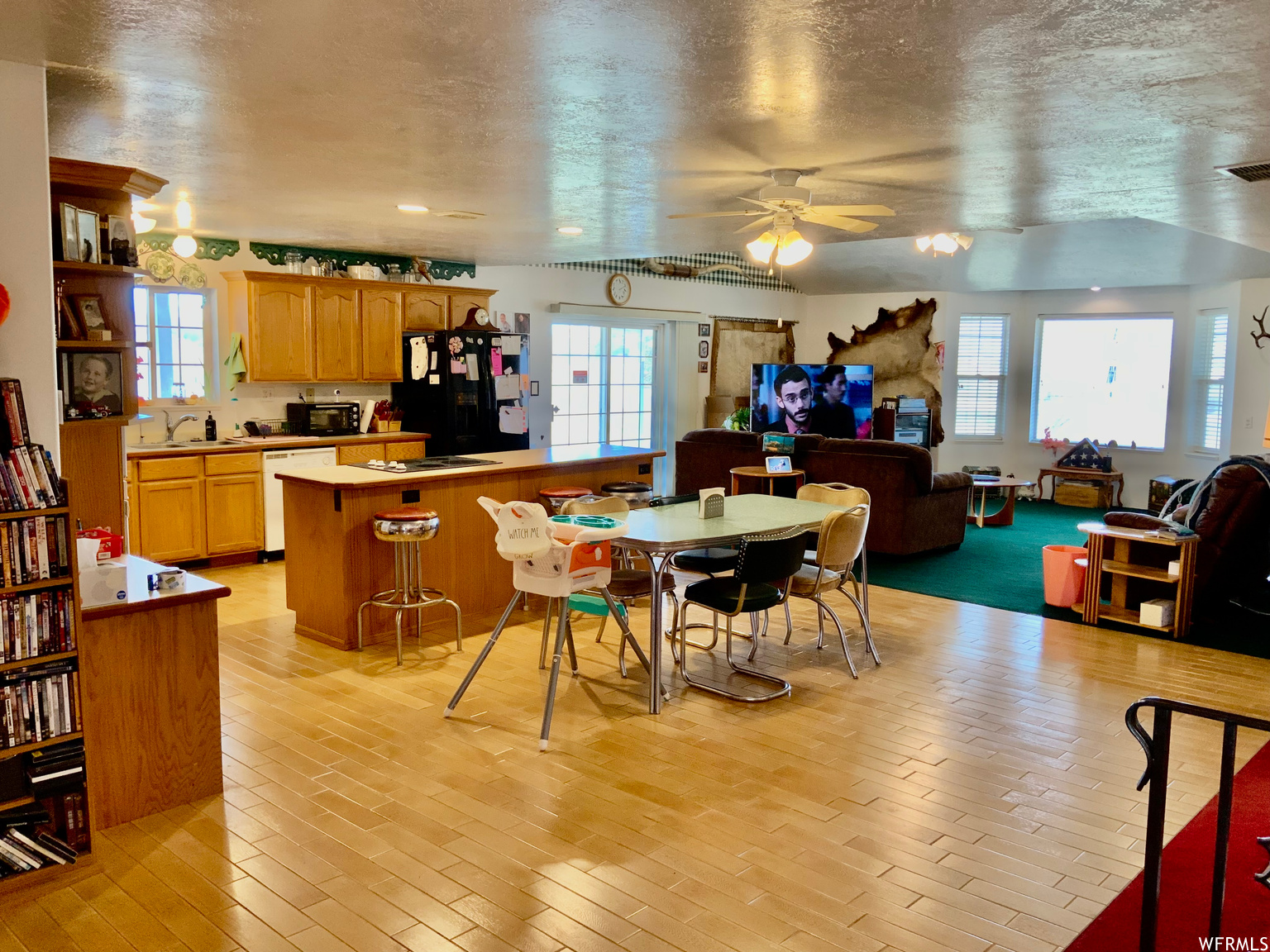 700 N Hepplers Pond Rd Annabella UT 84711 639,900