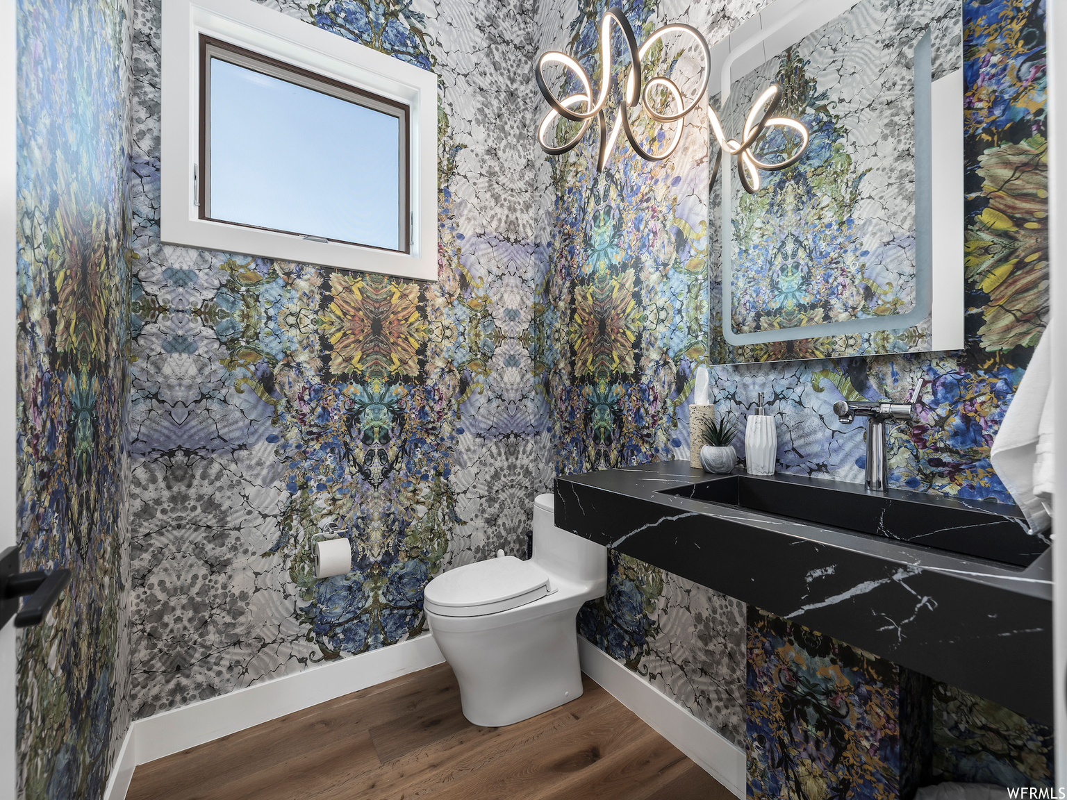 7515 S 1800 W Benjamin UT 84660 2,099,000