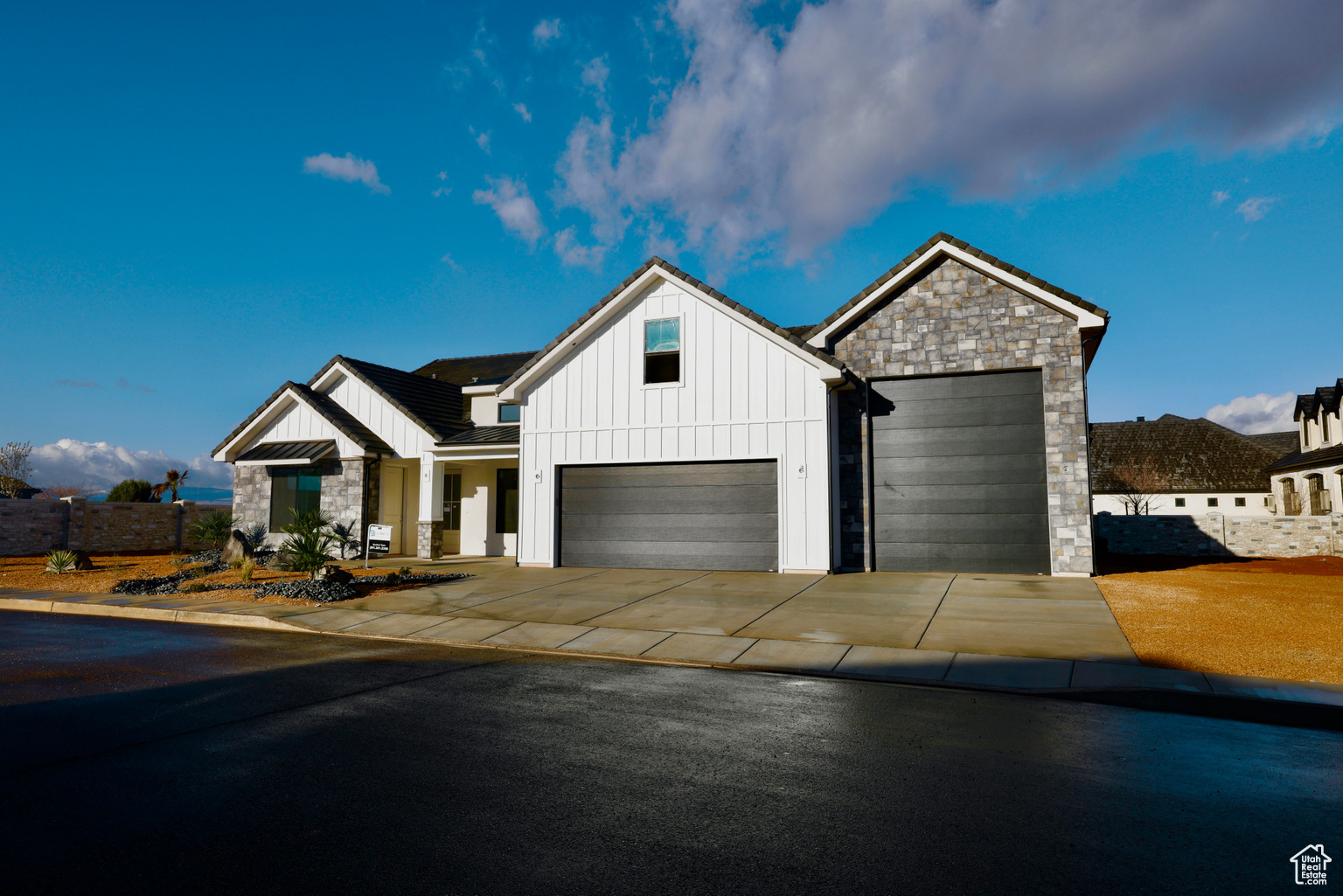 3927 S 3075 E, Holladay, UT, 84124 3927 S 3075 E, Holladay, UT, 84124