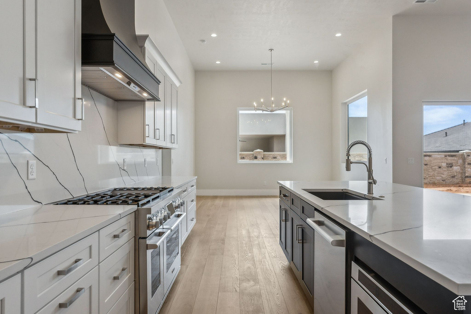 3736 S MCKENZIE LN W UNIT 140, Washington, UT, 84780