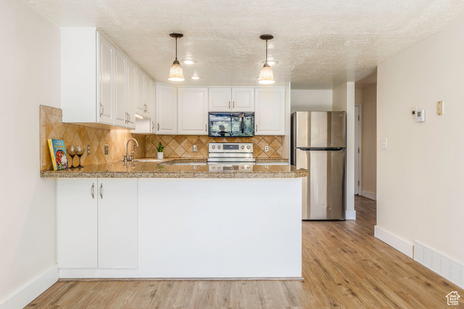 5175 900 Murray Ut 84117 5175 900 Murray Ut 84117
