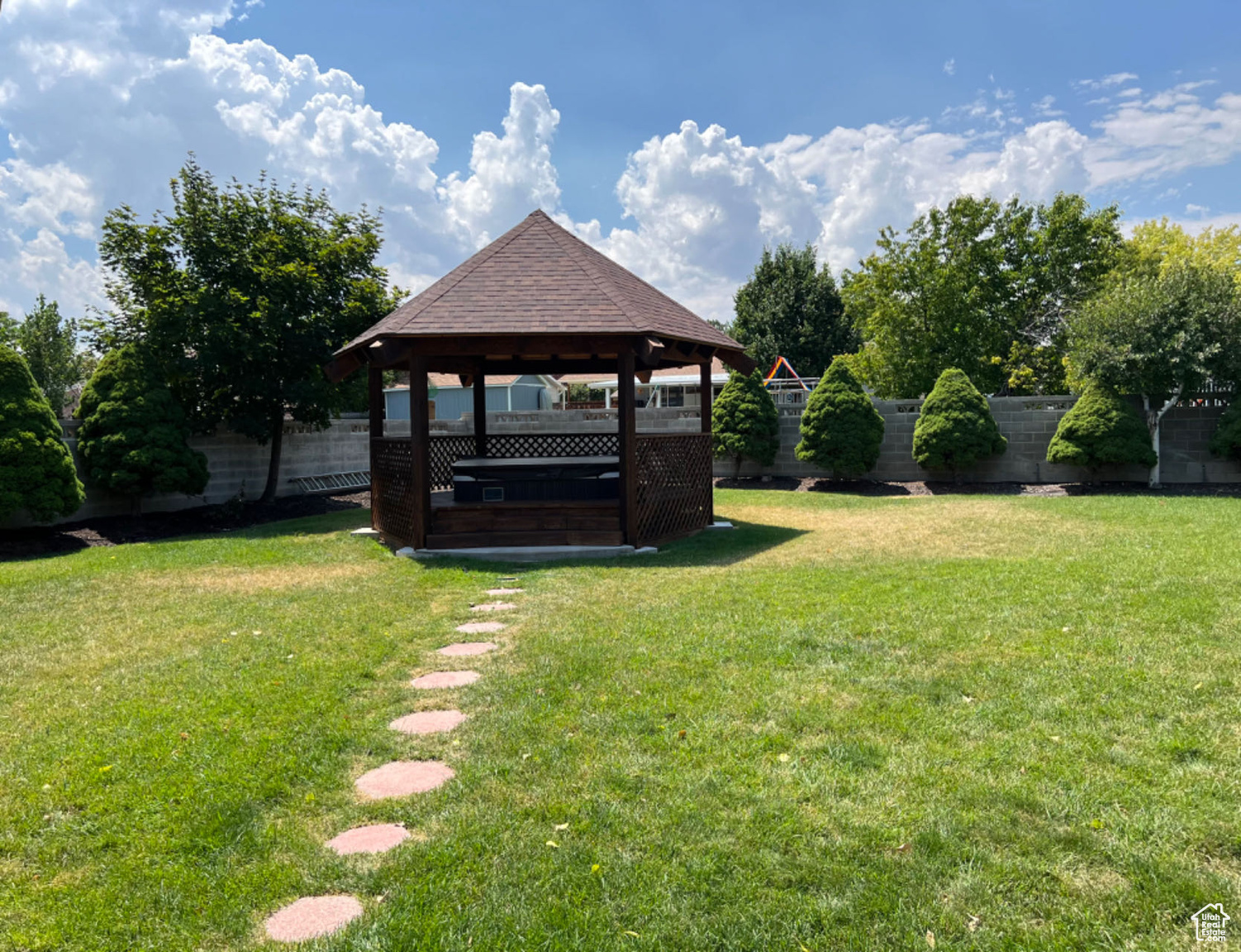 3383 W 6880 S, West  Jordan, UT, 84084