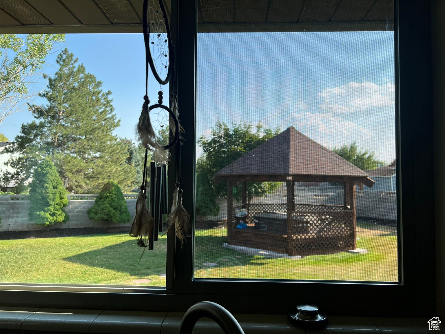 3383 W 6880 S, West  Jordan, UT, 84084