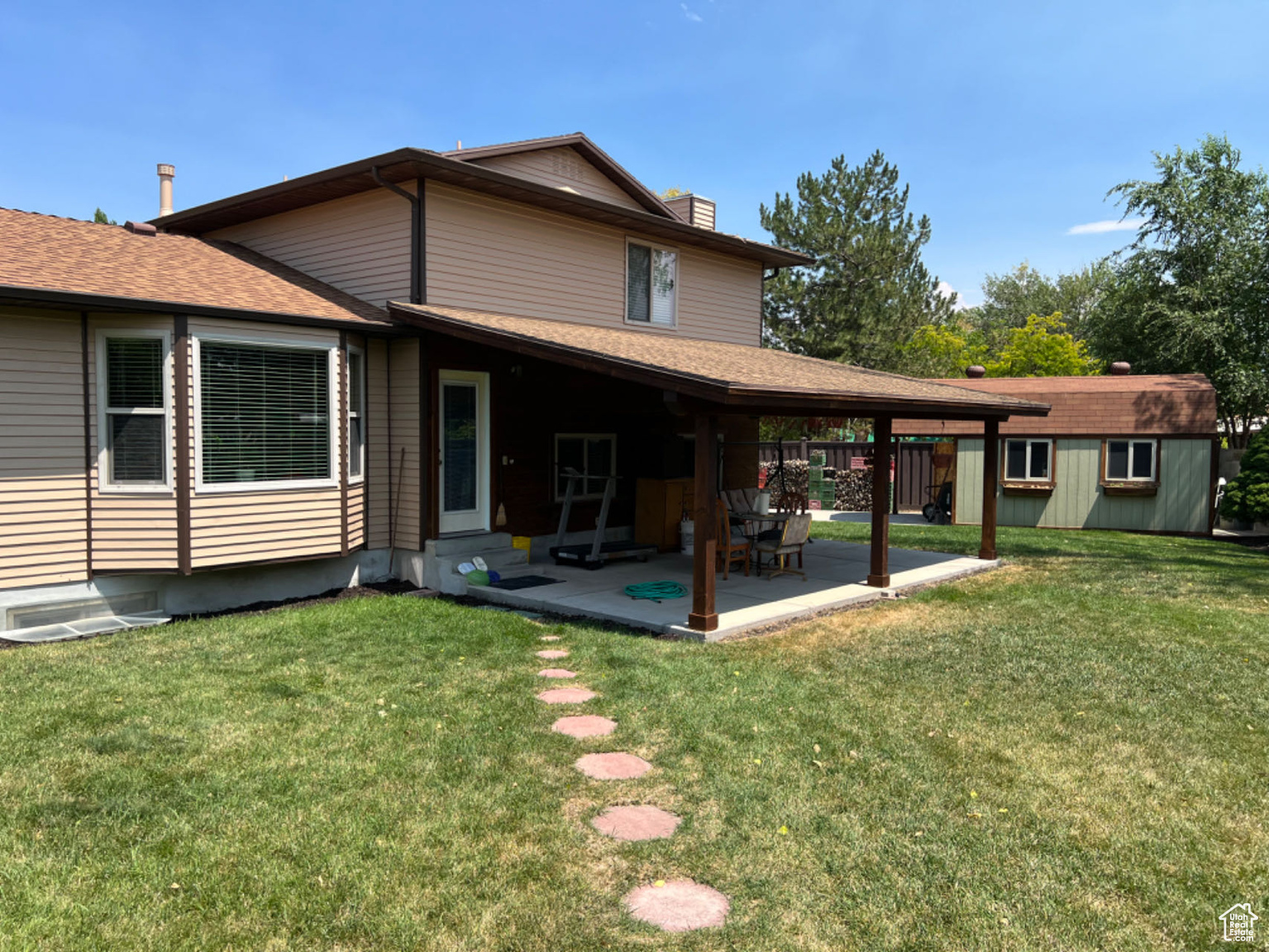 3383 W 6880 S, West  Jordan, UT, 84084