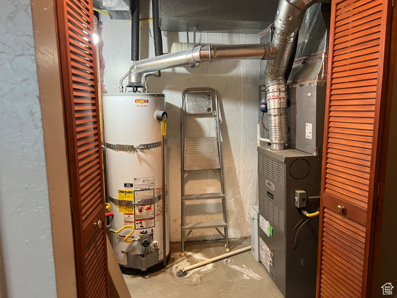 3383 W 6880 S, West  Jordan, UT, 84084