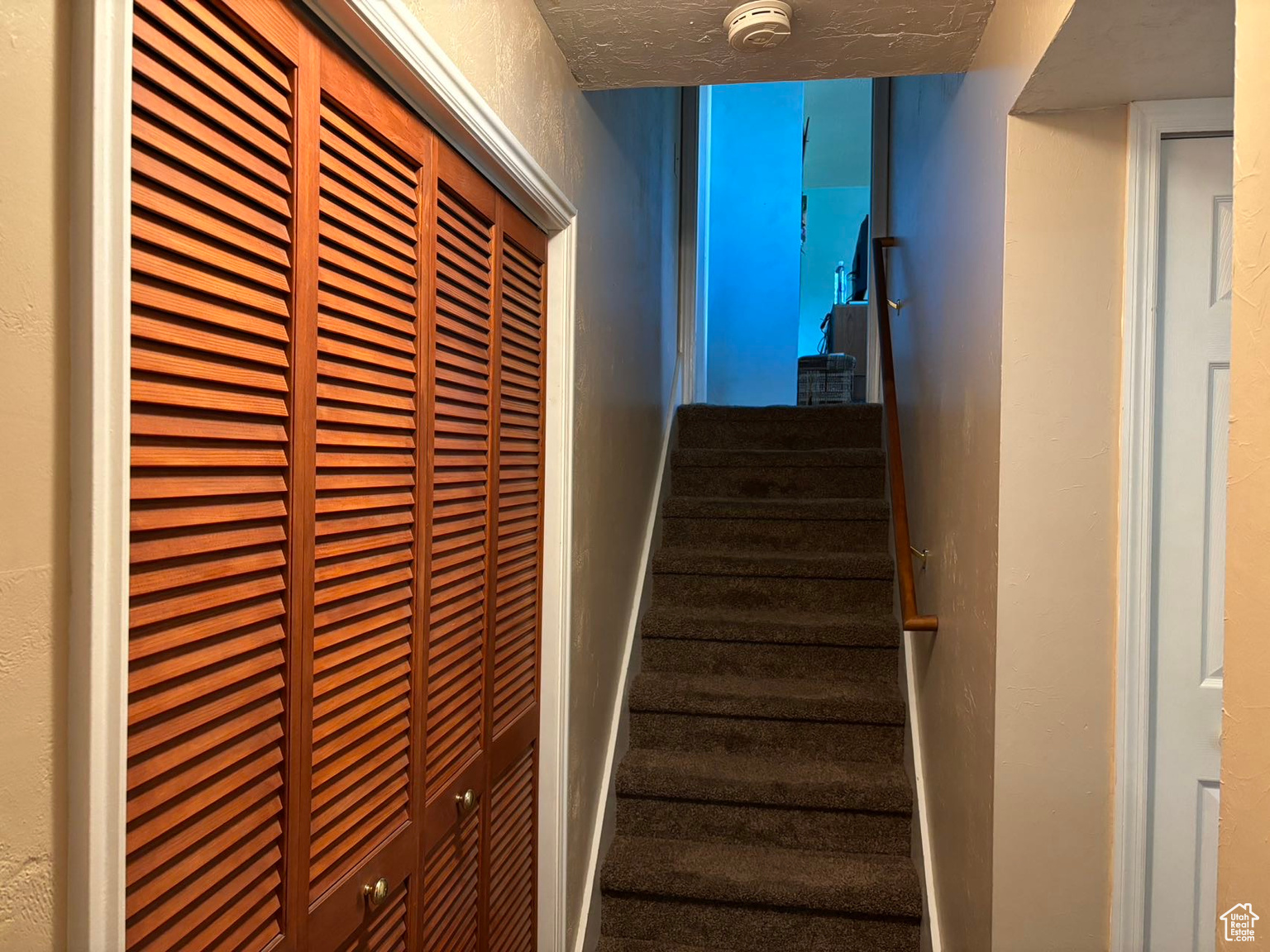 3383 W 6880 S, West  Jordan, UT, 84084