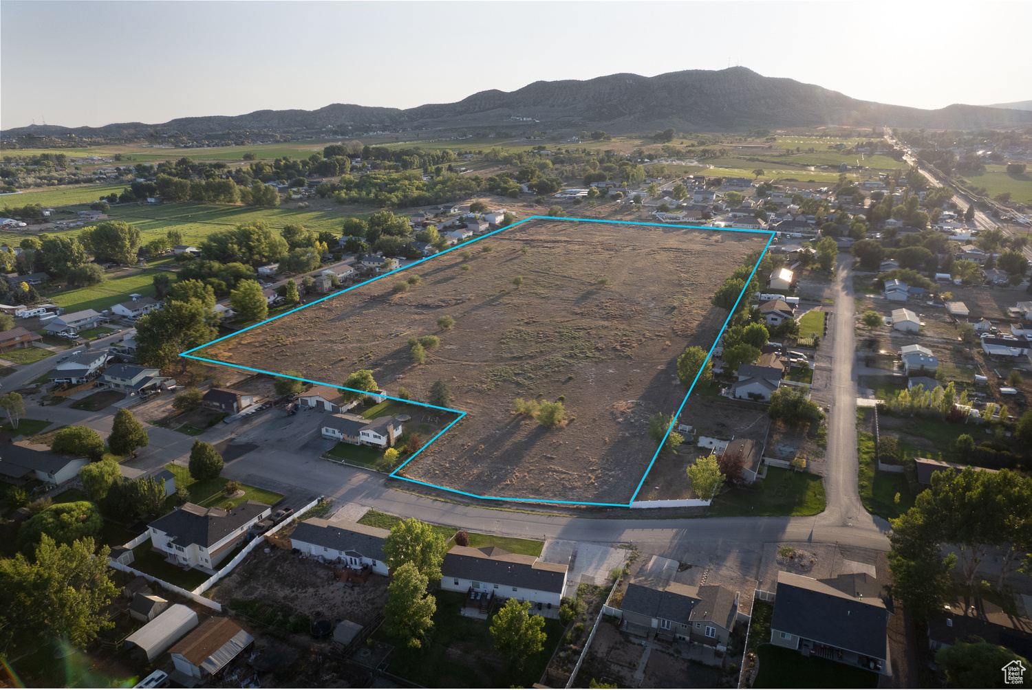 3287 W SOLEIL HILLS DR UNIT 14-21, Herriman, UT, 84096