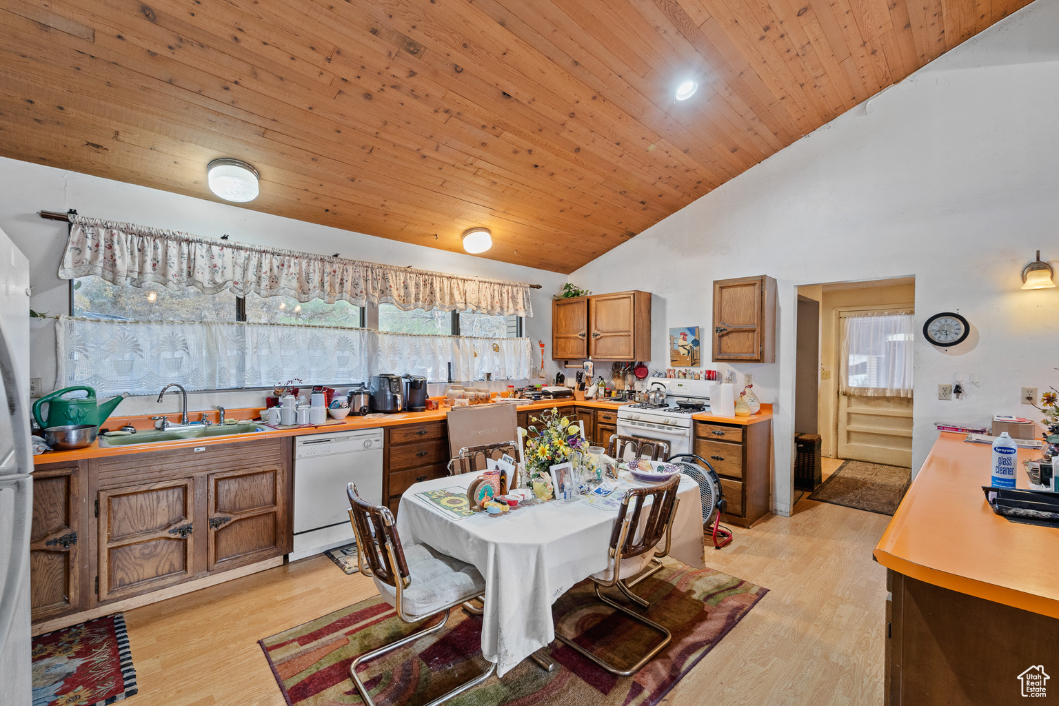 10665 S DIMPLE DELL DR E, Sandy, UT, 84092