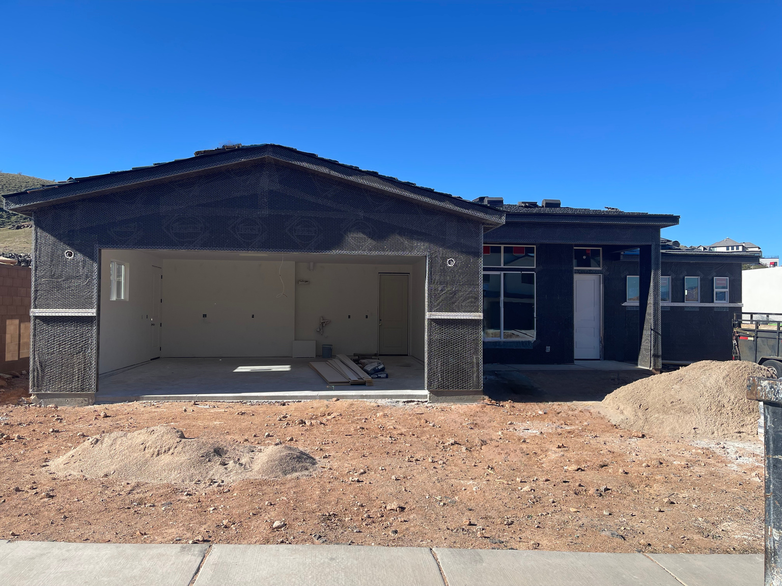 108 W RYKER LN, Midvale, UT, 84047