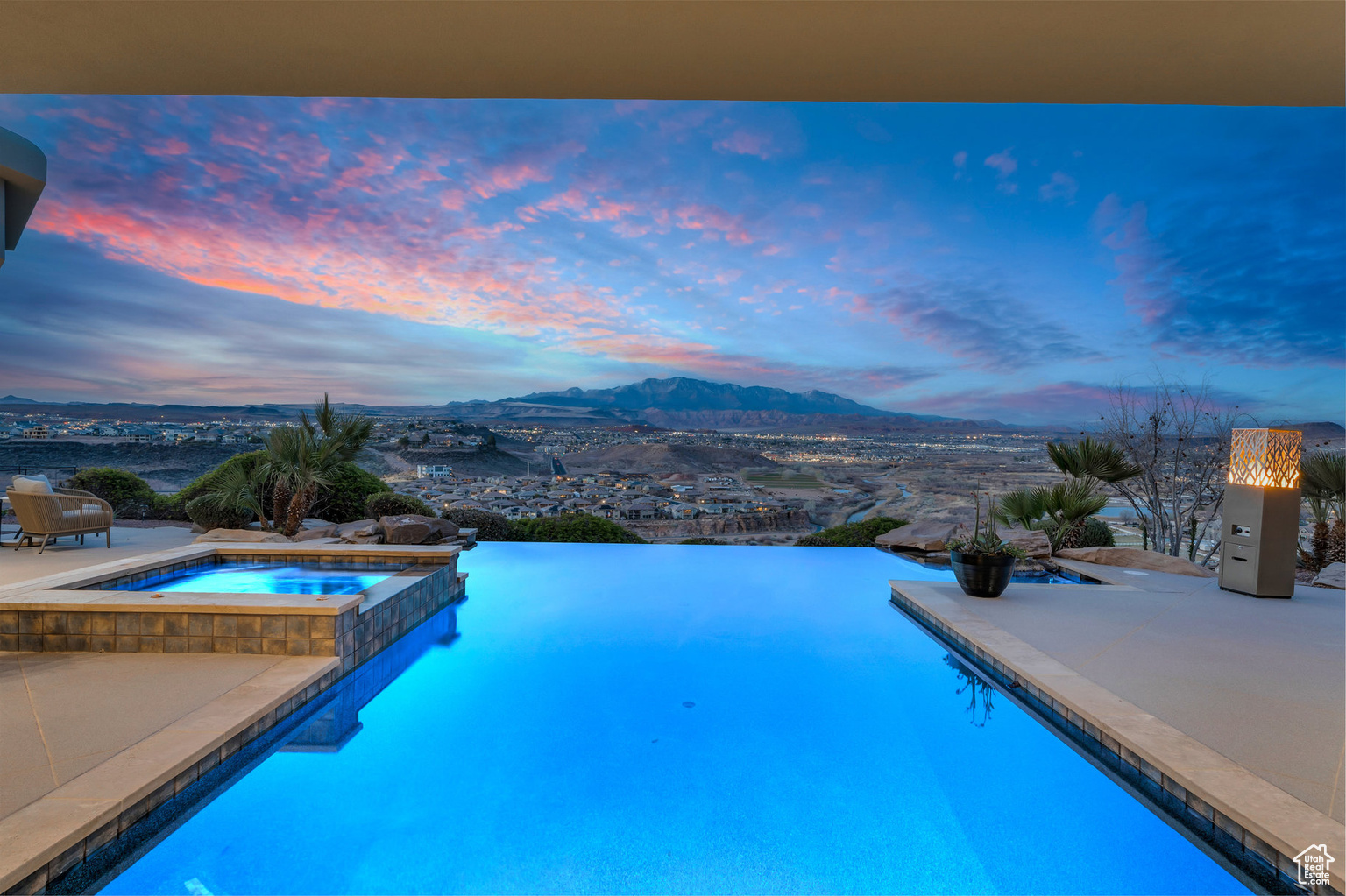 4605 S LEDGEMONT DR E, Salt  Lake  City, UT, 84124