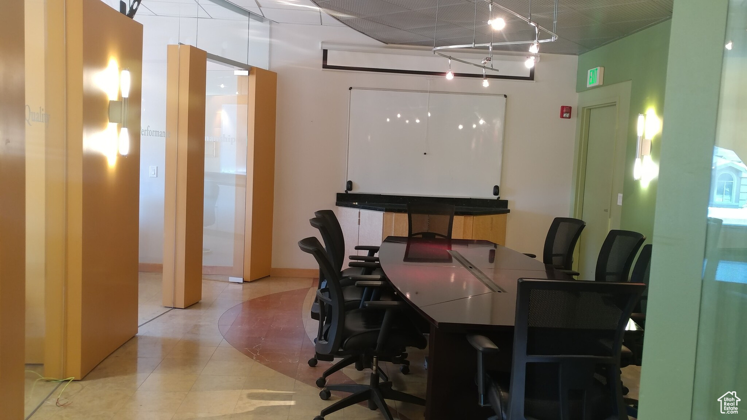 7370 S CREEK RD RD E UNIT 204, Sandy, UT, 84093