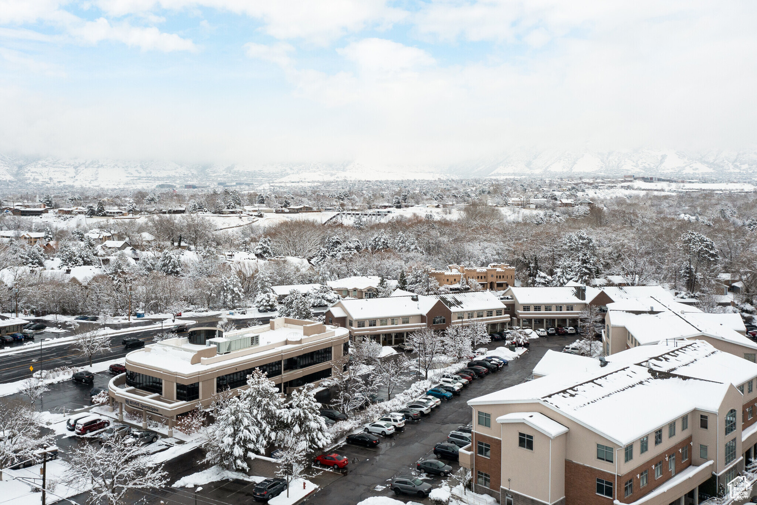 7370 S CREEK RD RD E UNIT 204, Sandy, UT, 84093