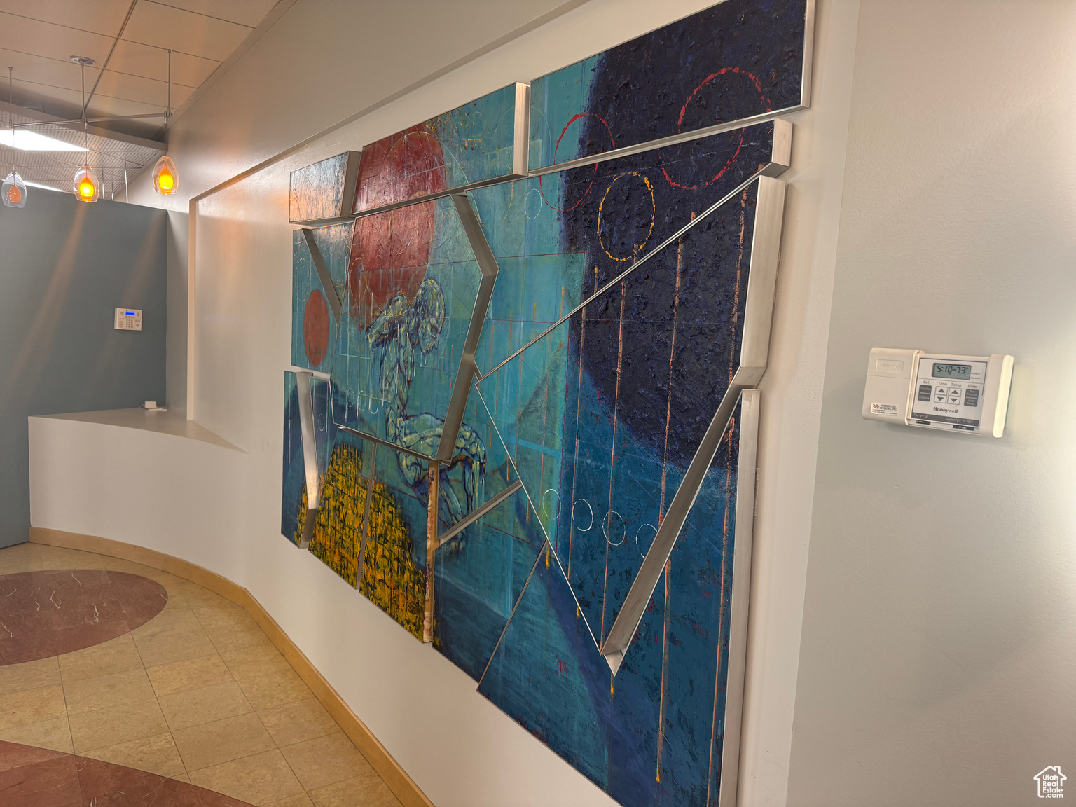 7370 S CREEK RD RD E UNIT 204, Sandy, UT, 84093