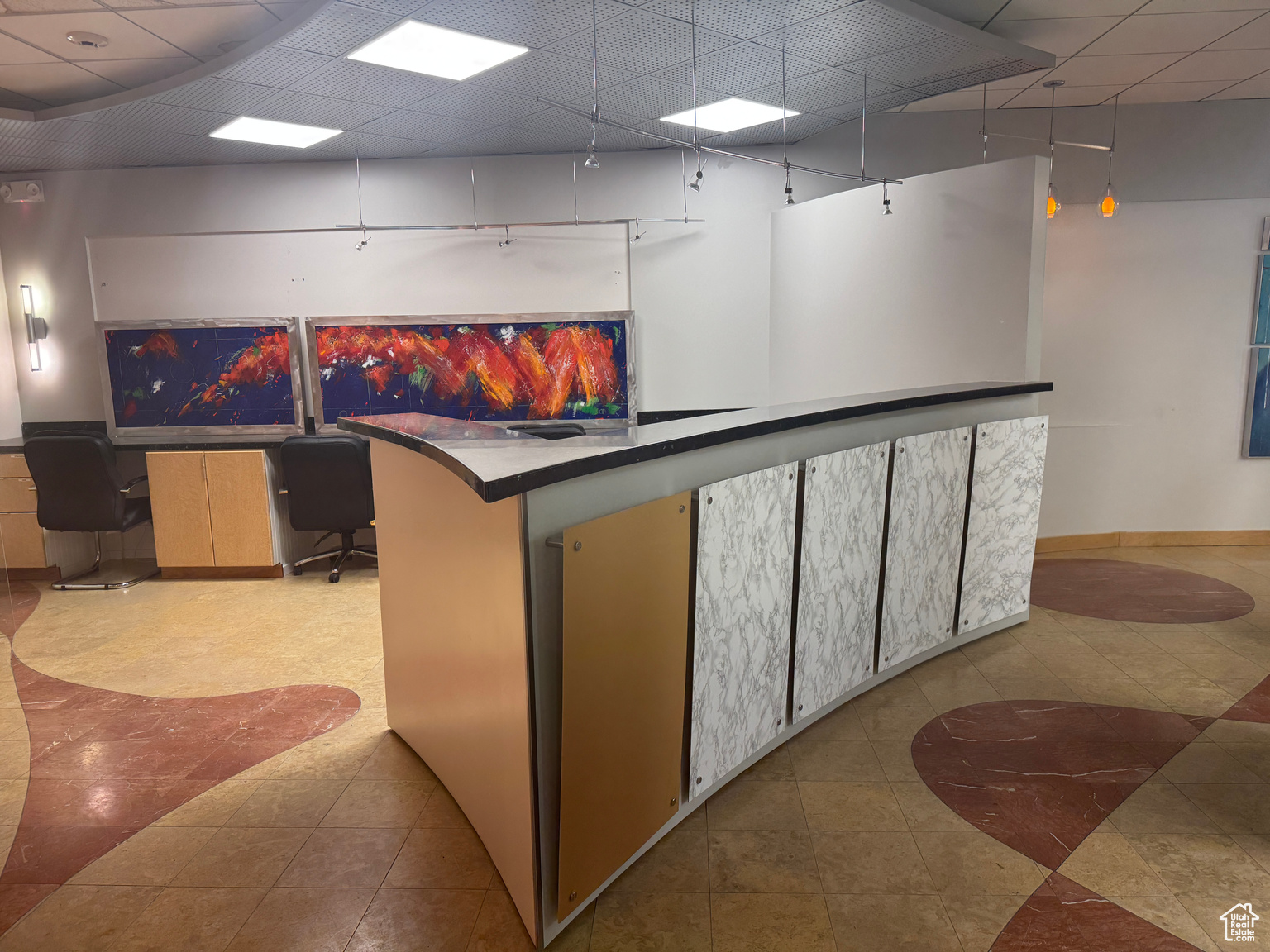 7370 S CREEK RD RD E UNIT 204, Sandy, UT, 84093