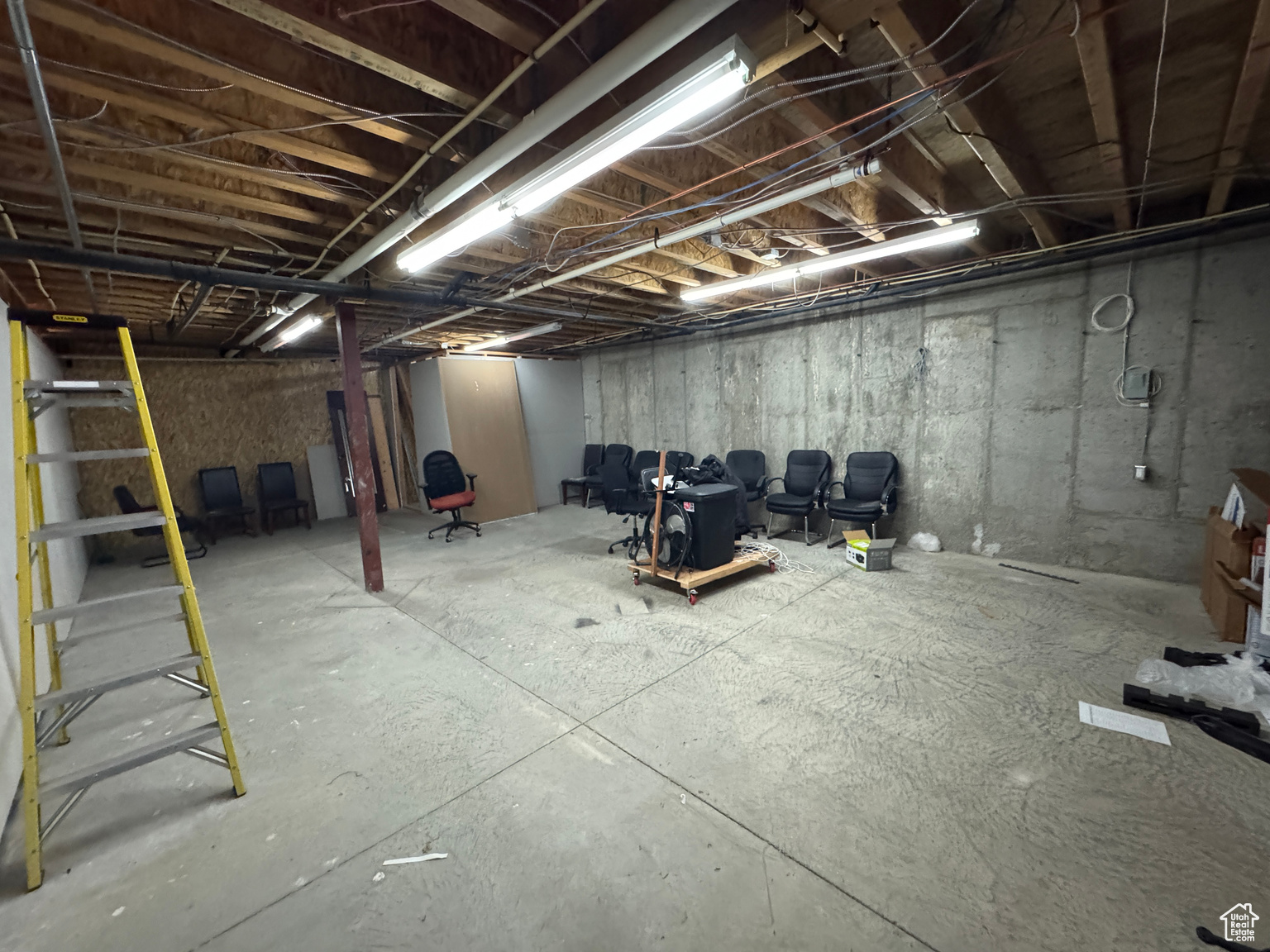 7370 S CREEK RD RD E UNIT 204, Sandy, UT, 84093