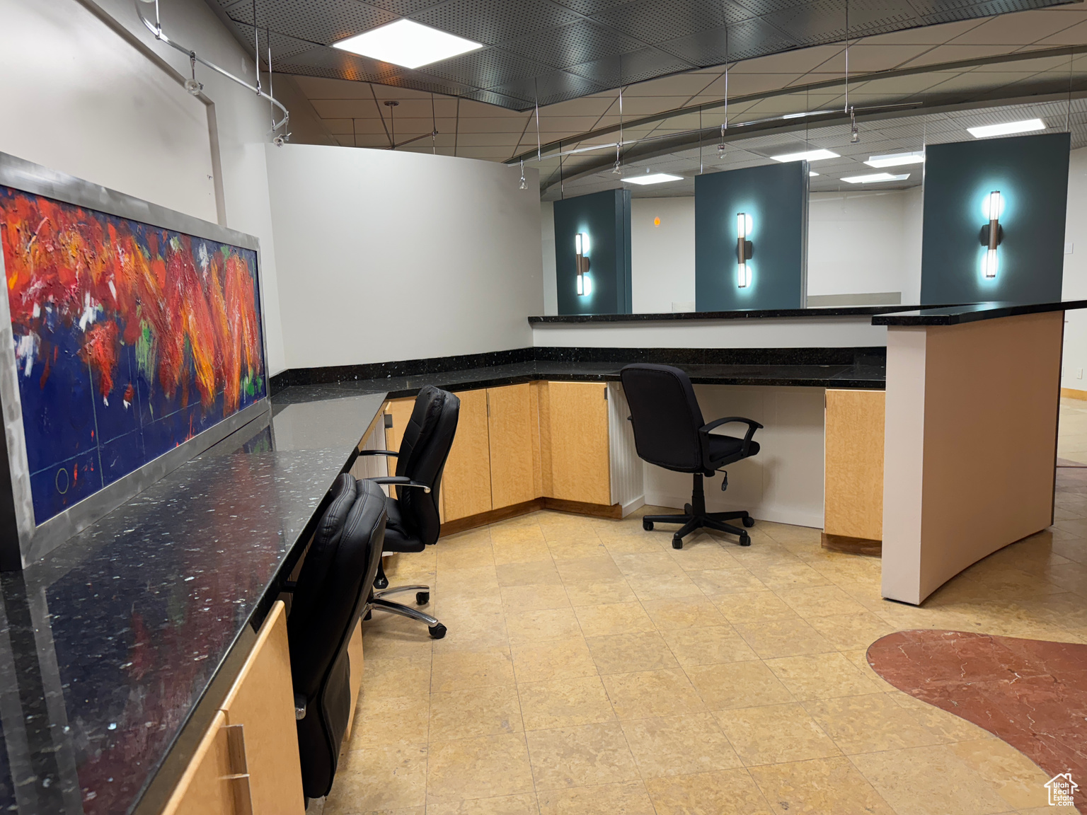 7370 S CREEK RD RD E UNIT 204, Sandy, UT, 84093