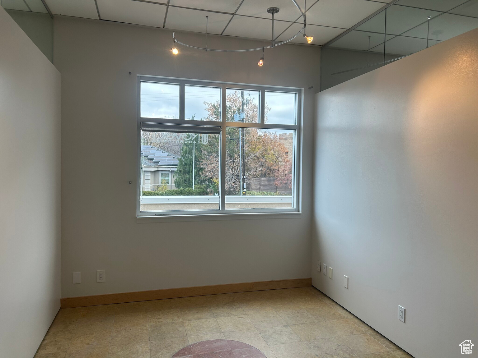 7370 S CREEK RD RD E UNIT 204, Sandy, UT, 84093