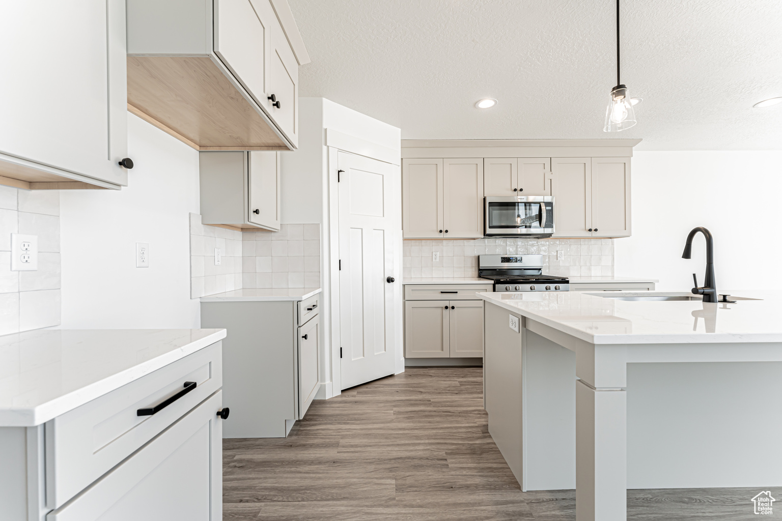 4562 W CARBONELL LN UNIT 2331, Riverton, UT, 84096