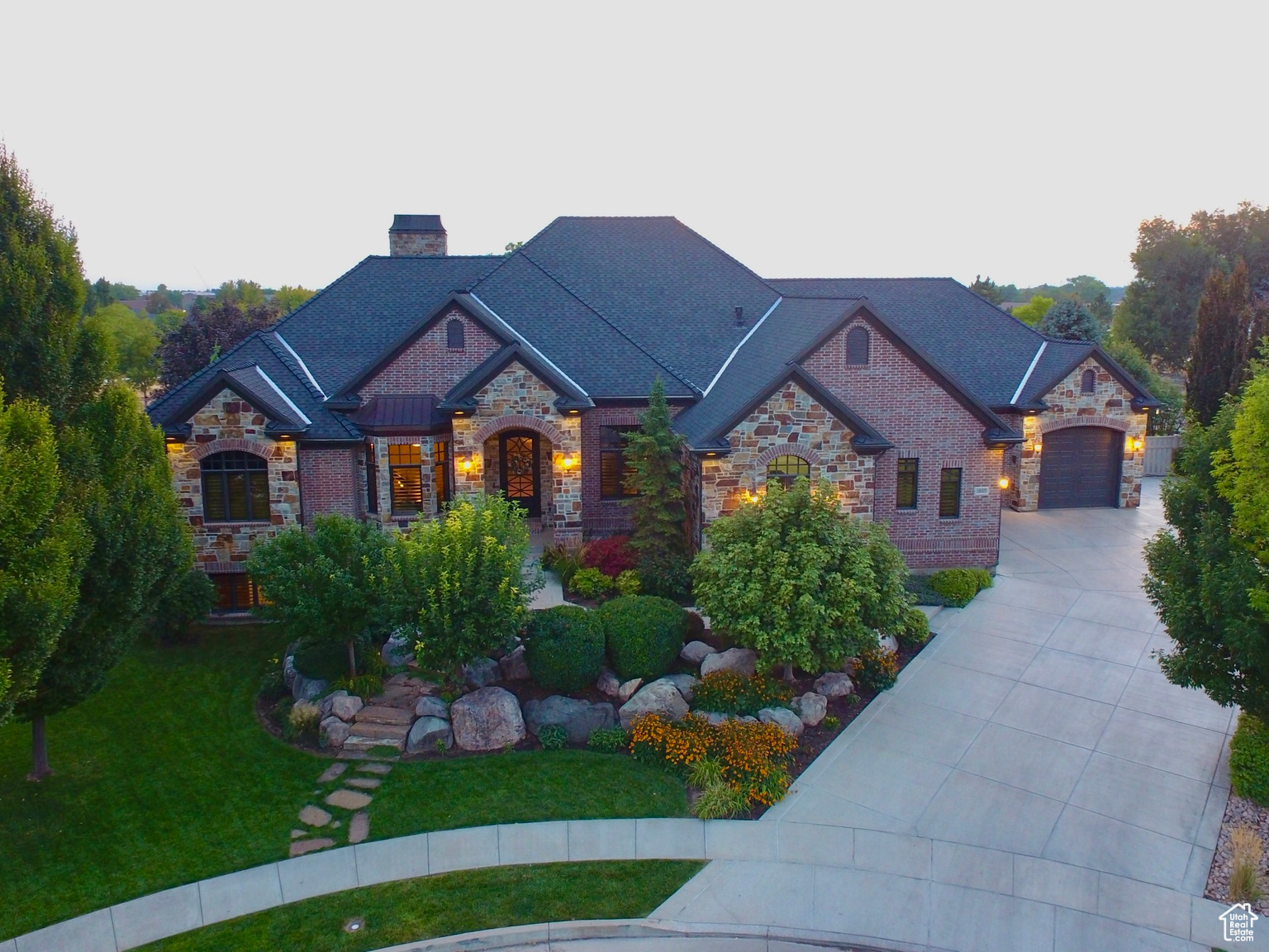 15319 S INDIAN PAINT CIR, Bluffdale, UT, 84065