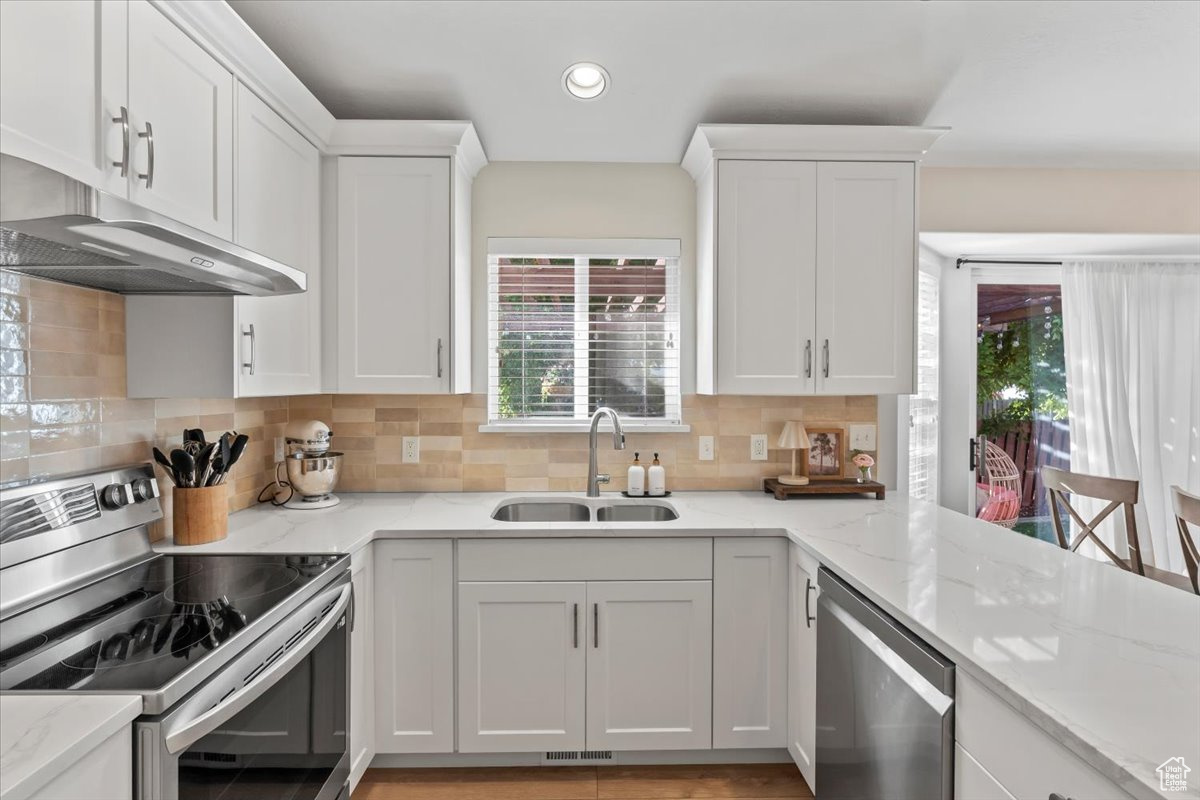 <p>OUR RECENTLY SOLD LISTINGS</p>