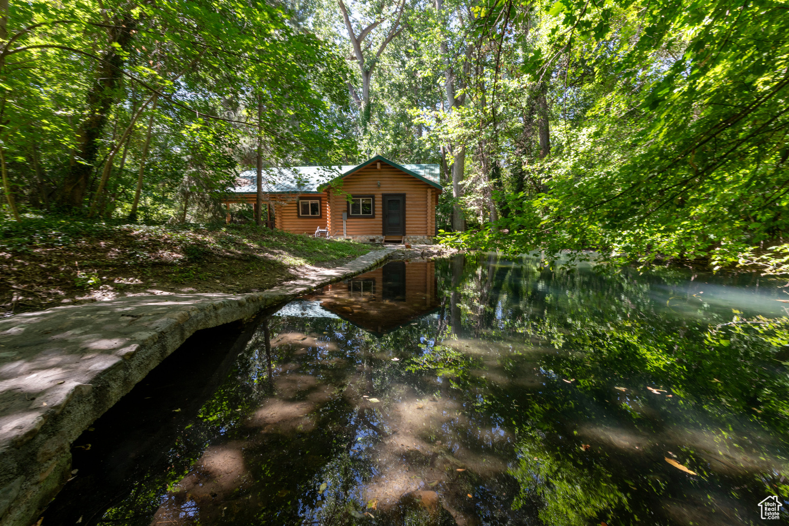 2318 E WALKER LN, Holladay, UT, 84117