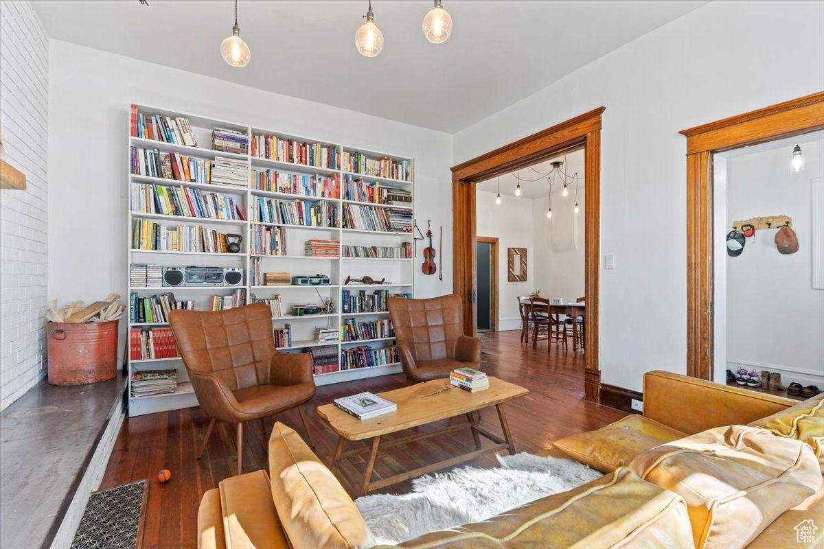 910 W 200 S Salt Lake City Ut 84104