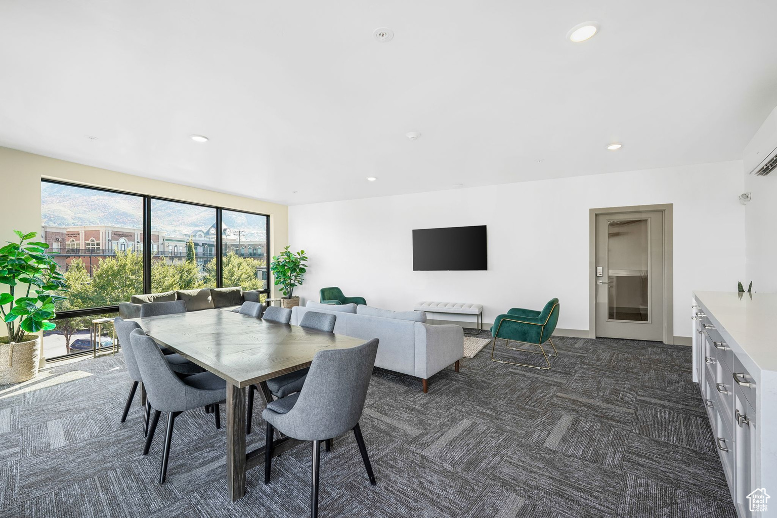 2240 E LANEY AVE S UNIT 302, Holladay, UT, 84117