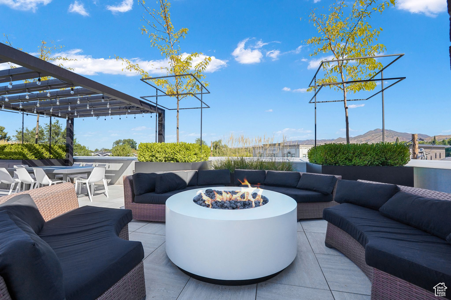 2240 E LANEY AVE S UNIT 302, Holladay, UT, 84117