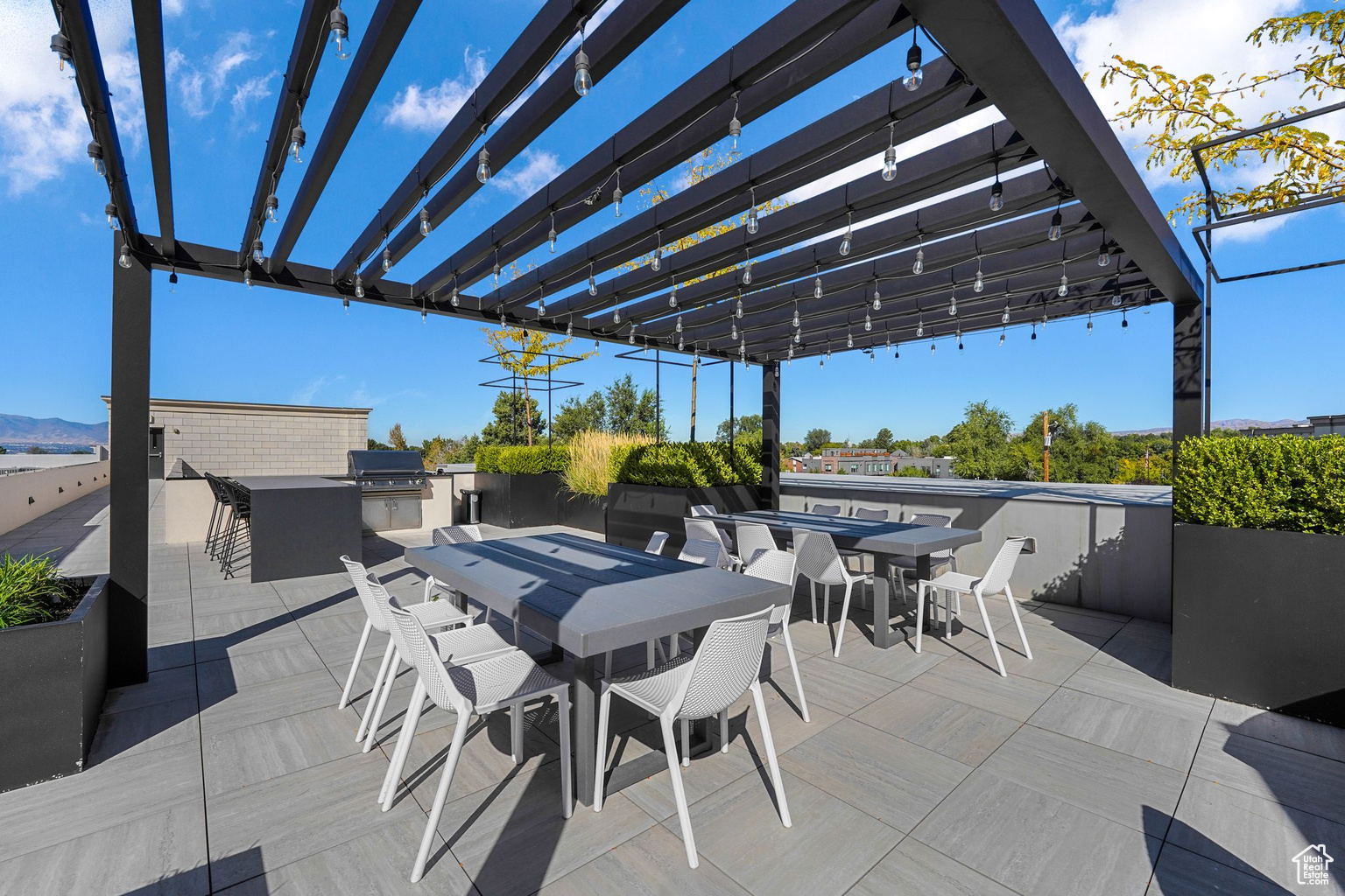 2240 E LANEY AVE S UNIT 302, Holladay, UT, 84117