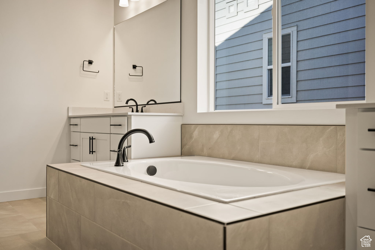 272 E POLARIS DR UNIT 111, Saratoga  Springs, UT, 84045