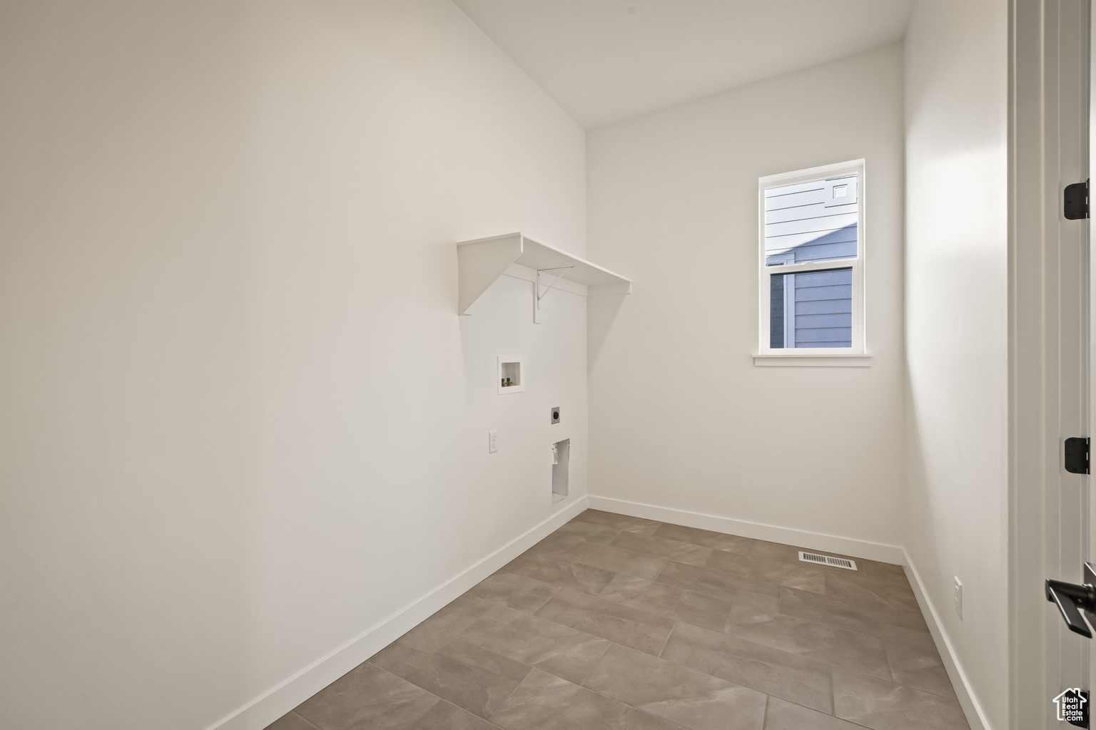 272 E POLARIS DR UNIT 111, Saratoga  Springs, UT, 84045