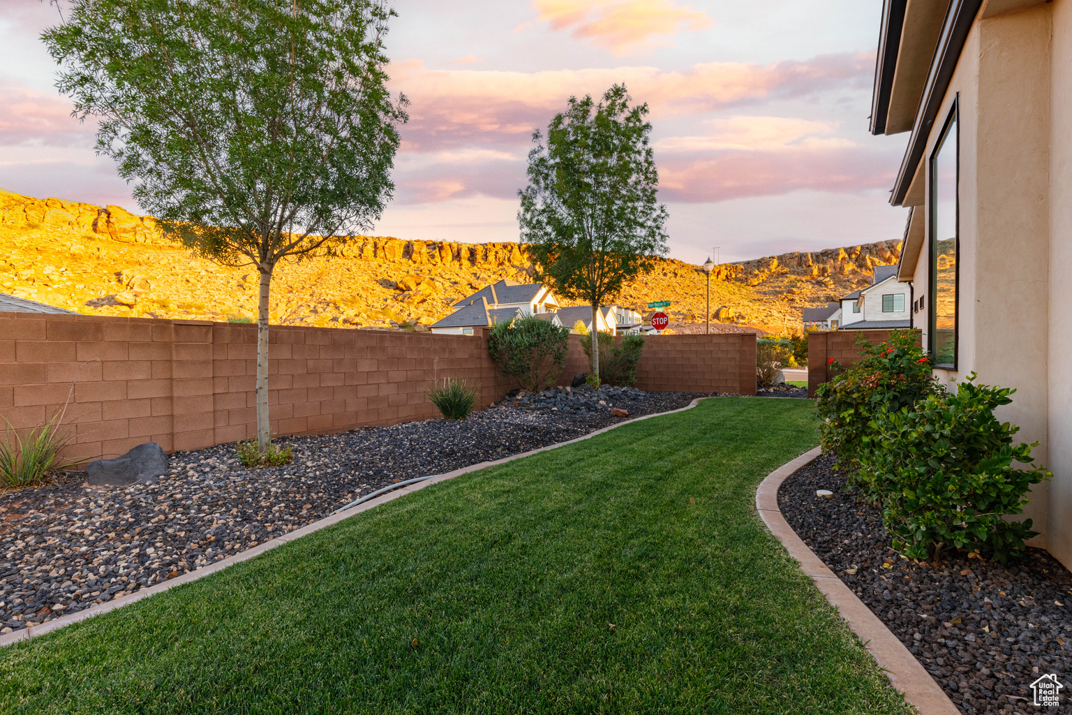 3397 E MAPLE MOUNTAIN DR, St.  George, UT, 84790