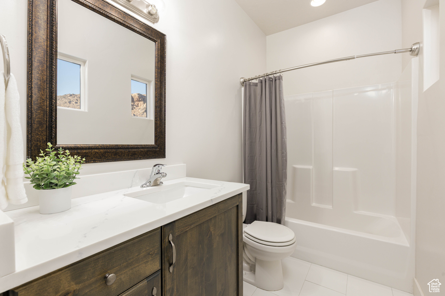 3397 E MAPLE MOUNTAIN DR, St.  George, UT, 84790