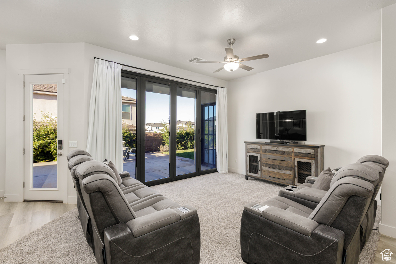 3397 E MAPLE MOUNTAIN DR, St.  George, UT, 84790