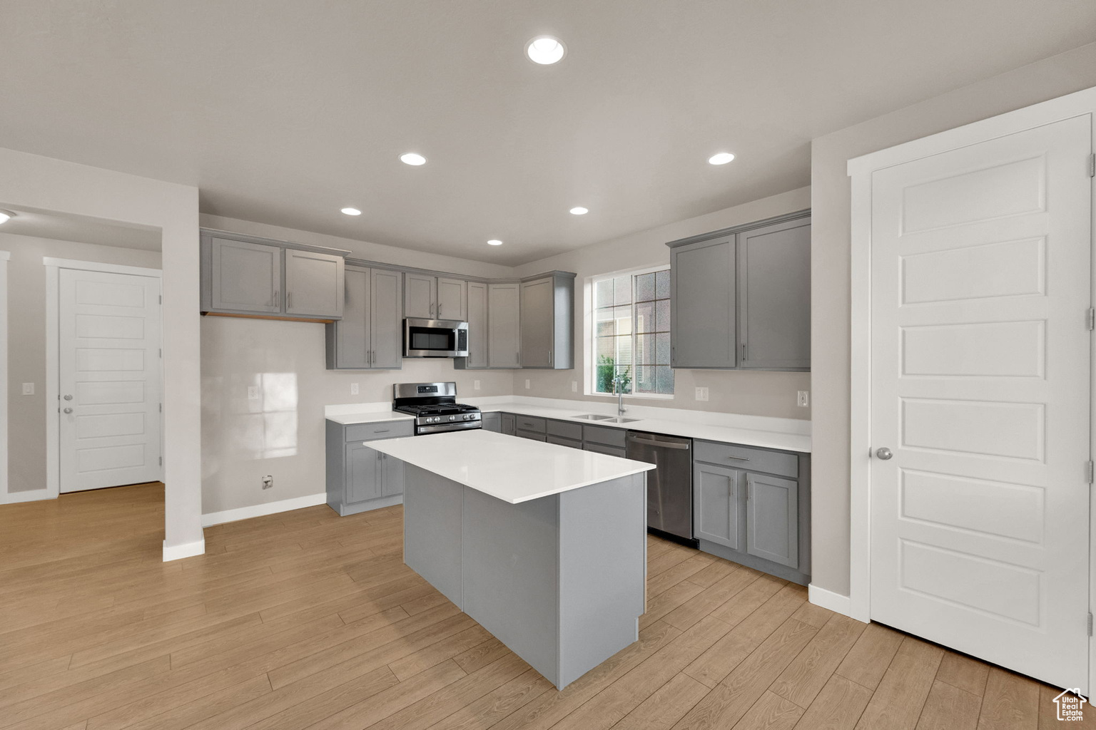 2668 S SINBAD WAY, Magna, UT, 84044