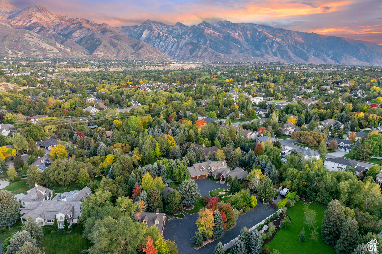 2238 E COTTONWOOD COVE LN, Cottonwood  Heights, UT, 84121