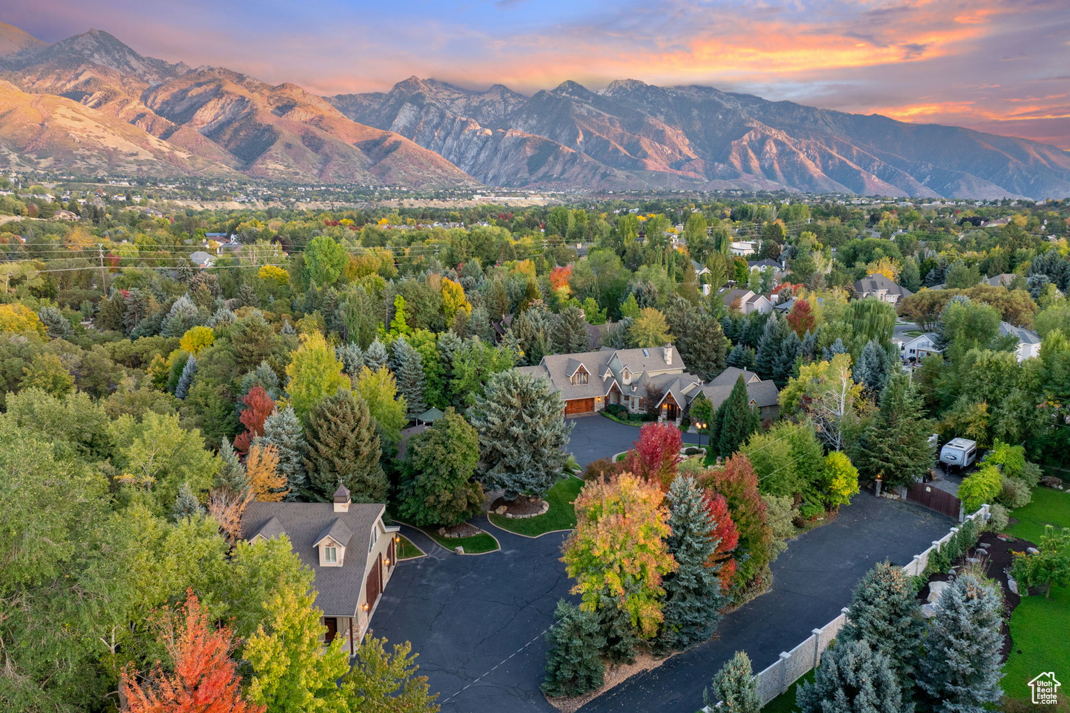 2238 E COTTONWOOD COVE LN, Cottonwood  Heights, UT, 84121