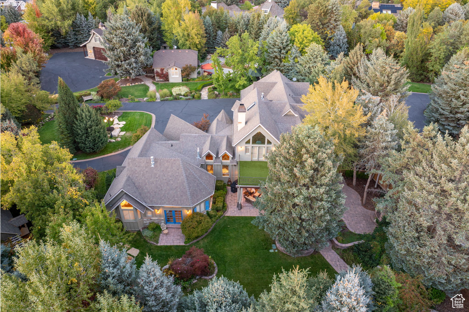 2238 E COTTONWOOD COVE LN, Cottonwood  Heights, UT, 84121